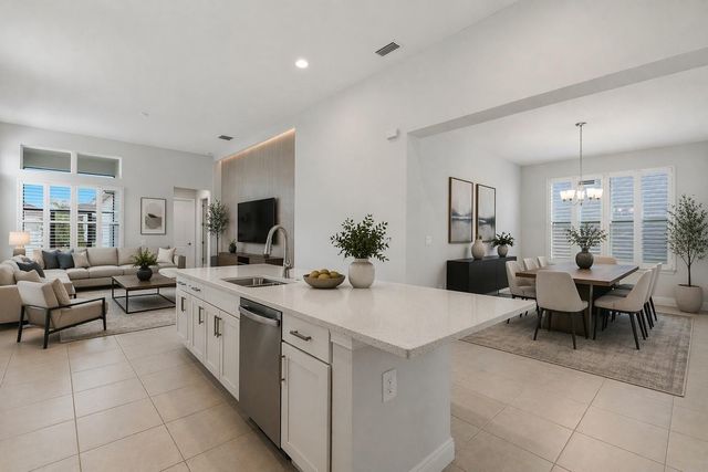 28761 SWEET PERSIMMON DRIVE, Wesley Chapel, FL 33543