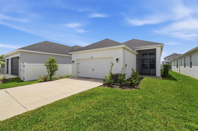 28761 SWEET PERSIMMON DRIVE, Wesley Chapel, FL 33543