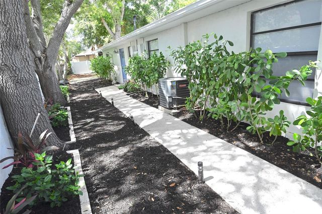 1976 DEBBIE STREET, Sarasota, FL 34231