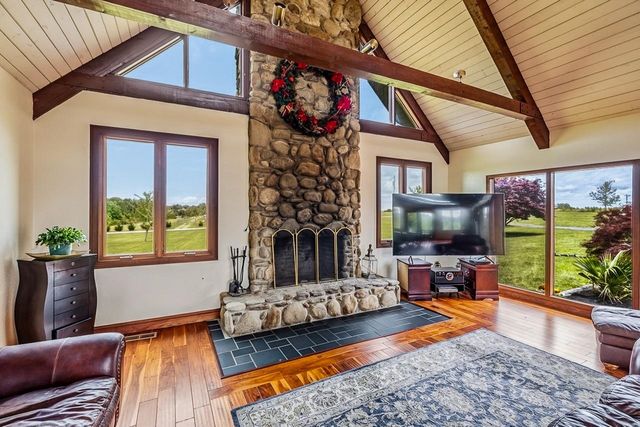 315 Mount Lebanon Road, Inman, SC 29349