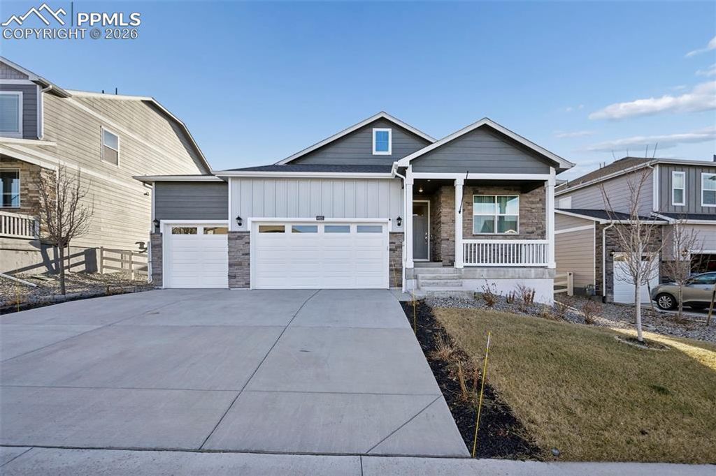 4925 Cattle Cross Trail, Castle Rock, CO 80104