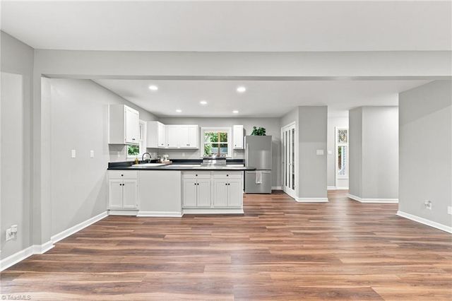 528 Wright Road, Kernersville, NC 27284