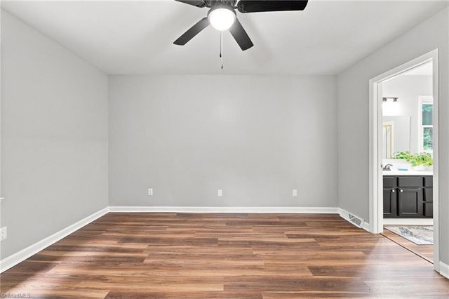 528 Wright Road, Kernersville, NC 27284