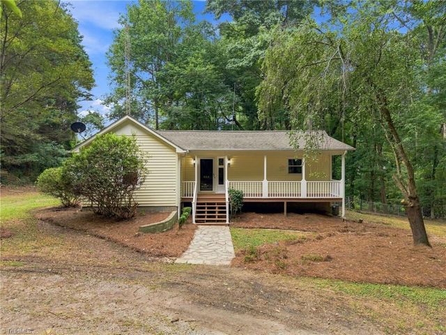 528 Wright Road, Kernersville, NC 27284