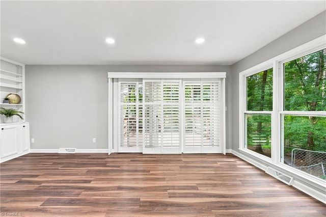 528 Wright Road, Kernersville, NC 27284