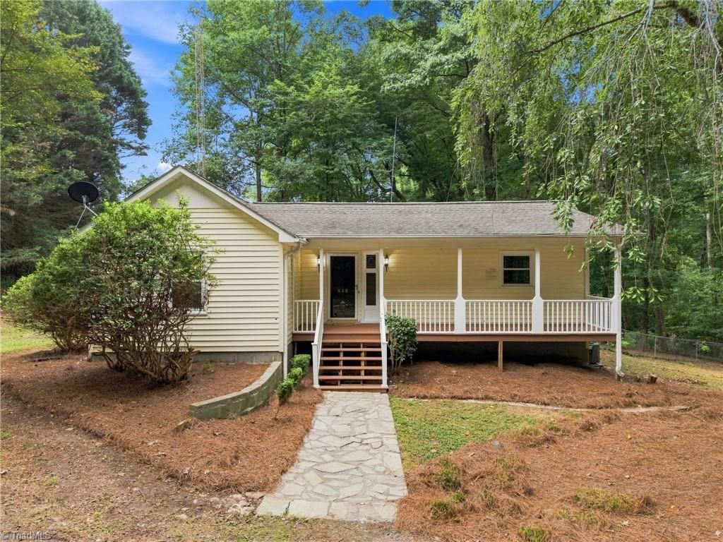 528 Wright Road, Kernersville, NC 27284