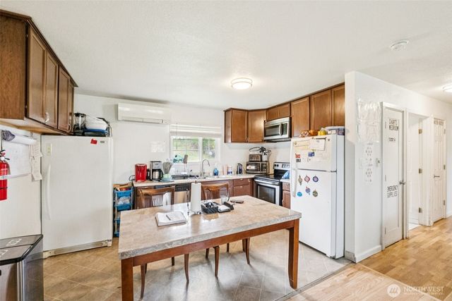 3206 94th Street S, Lakewood, WA 98499