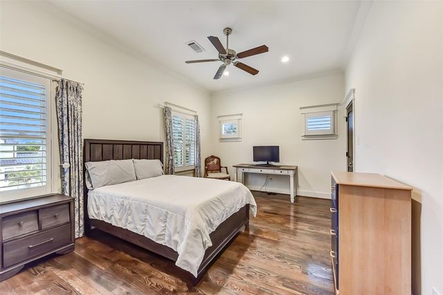 8305 Will Jordan Parkway, Bellaire, TX 77401
