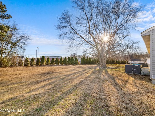 304 Starling Street, Jacksonville, NC 28540