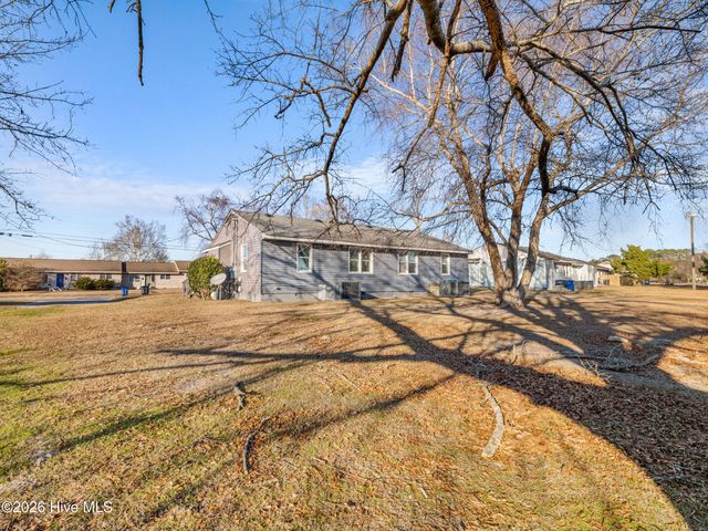 304 Starling Street, Jacksonville, NC 28540