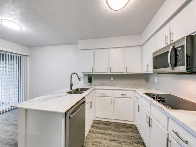 100 Trellis Place, Richardson, TX 75081