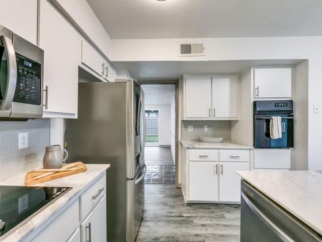 100 Trellis Place, Richardson, TX 75081
