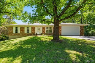 32 Country Lane, Festus, MO 63028