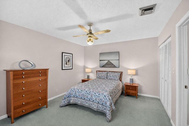 5801 N Ocean Boulevard, Ocean Ridge, FL 33435