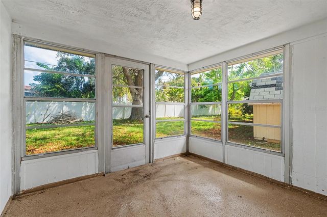 3247 DRYER AVENUE, Largo, FL 33770