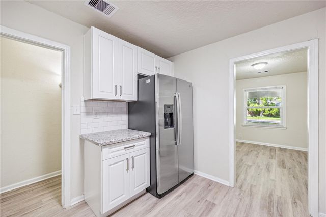 2511 Evergreen Drive, Houston, TX 77087