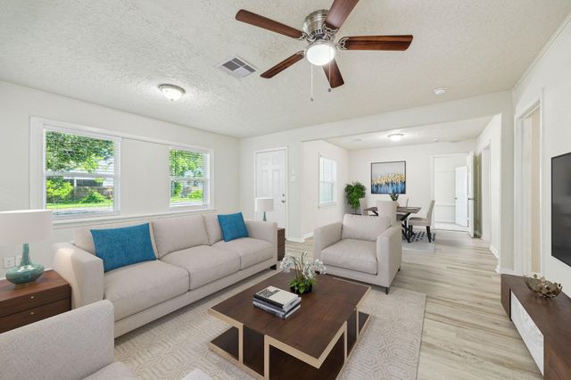 2511 Evergreen Drive, Houston, TX 77087