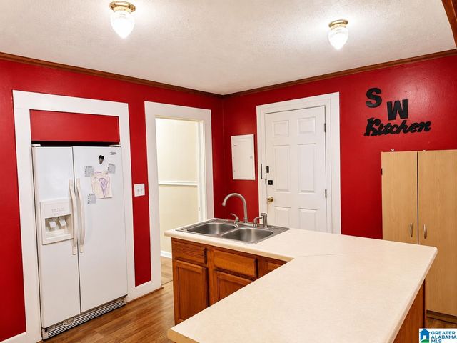 303 E PARK STREET, Sylacauga, AL 35150