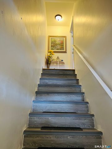 190 Summit Street 190, Norwich, CT 06360