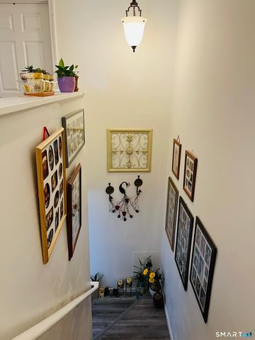 190 Summit Street 190, Norwich, CT 06360