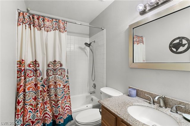 735 Apple Tree Court, Henderson, NV 89014