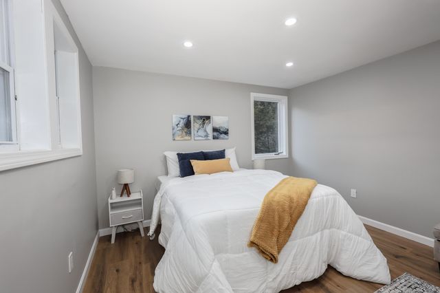 36 B Dale Road, Hooksett, NH 03106