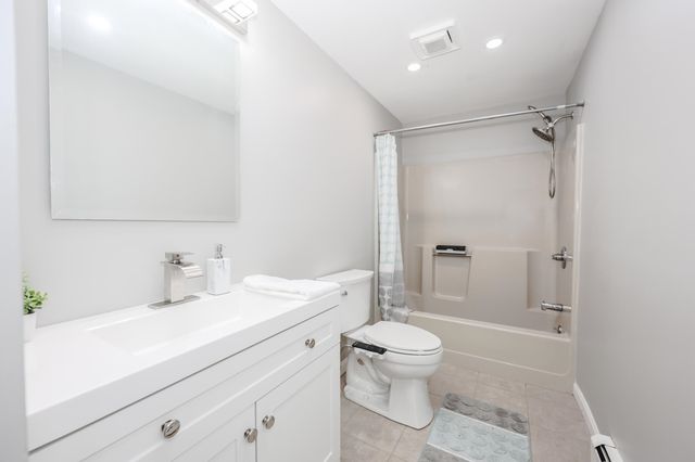 36 B Dale Road, Hooksett, NH 03106