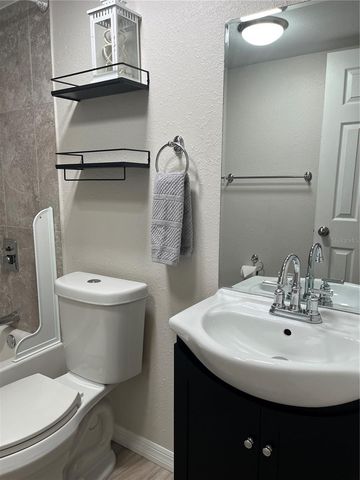 528 GOLDEN RAINTREE PLACE, Brandon, FL 33510