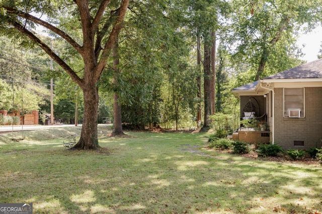 1620 Milledge Avenue, Athens, GA 30605