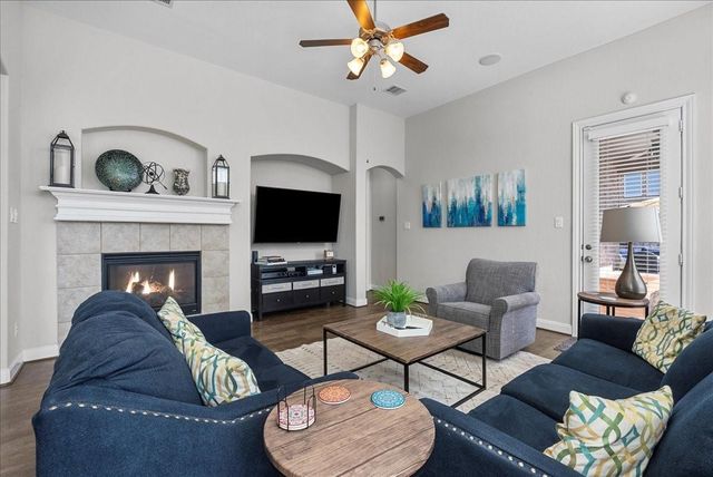 2311 Newton Branch Lane, Pearland, TX 77089