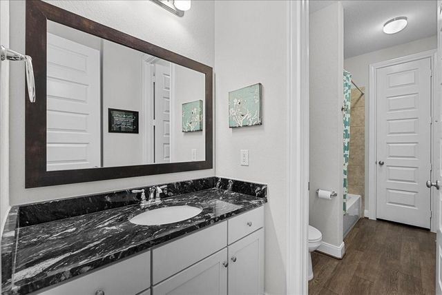 2311 Newton Branch Lane, Pearland, TX 77089