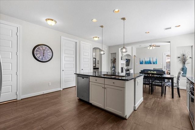 2311 Newton Branch Lane, Pearland, TX 77089