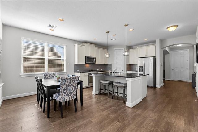 2311 Newton Branch Lane, Pearland, TX 77089