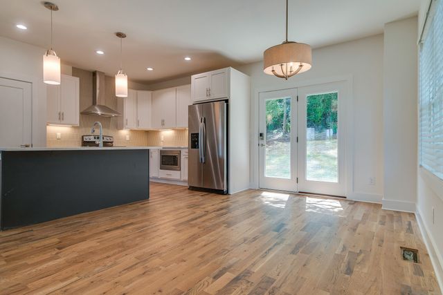 2420 Stivers St, Nashville, TN 37218