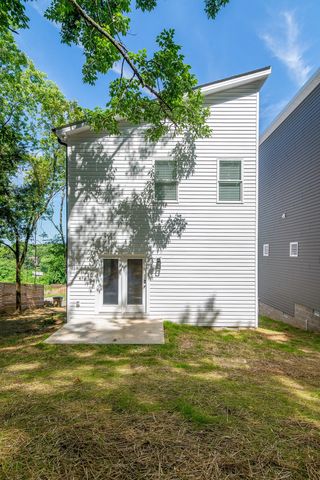 2420 Stivers St, Nashville, TN 37218