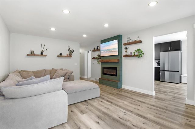 728 2nd Street, Altoona, WI 54720