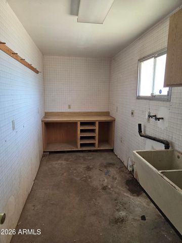 5327 N 40TH Lane, Phoenix, AZ 85019