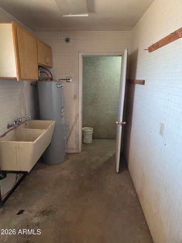 5327 N 40TH Lane, Phoenix, AZ 85019