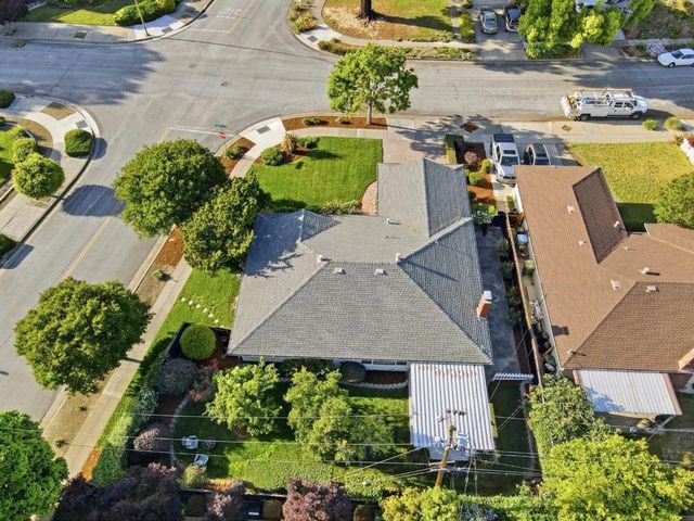 1670 Andalusia Way, San Jose, CA 95125