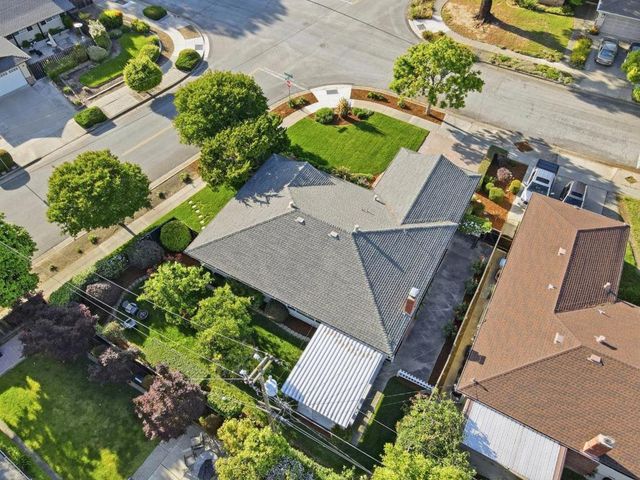 1670 Andalusia Way, San Jose, CA 95125