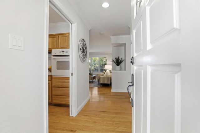 1670 Andalusia Way, San Jose, CA 95125