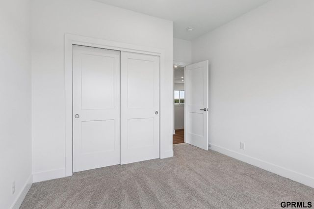 11016 S 222 Street, Gretna, NE 68028