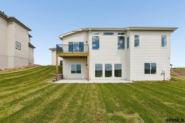 11016 S 222 Street, Gretna, NE 68028