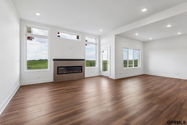 11016 S 222 Street, Gretna, NE 68028