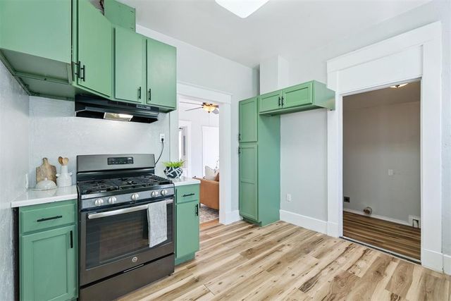 1823 W Noble Avenue, Guthrie, OK 73044