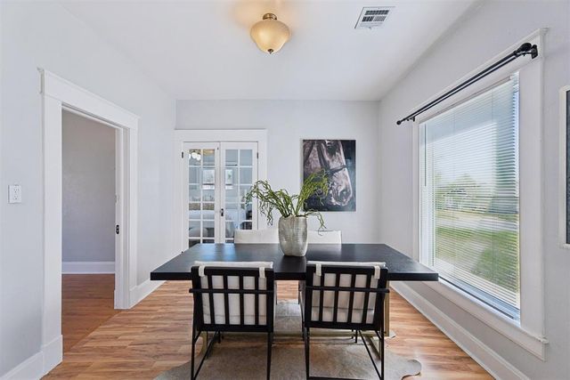 1823 W Noble Avenue, Guthrie, OK 73044