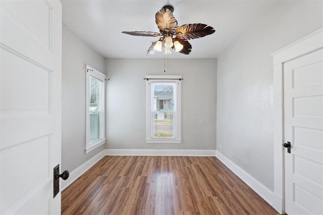 1823 W Noble Avenue, Guthrie, OK 73044