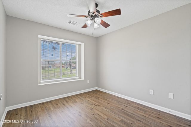6127 W Morgan Manor Drive, Olive Branch, MS 38654