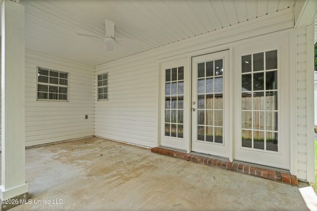 6127 W Morgan Manor Drive, Olive Branch, MS 38654