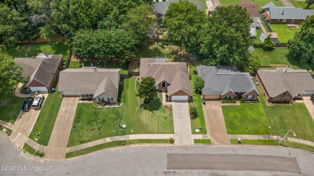 6127 W Morgan Manor Drive, Olive Branch, MS 38654